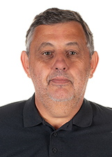 Foto oficial de Cláudio da Maristela