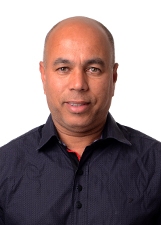 Foto oficial de Eliezer Bragança