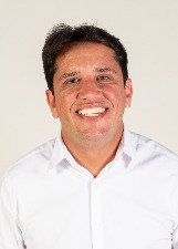 Foto oficial de Lucas da Emília (Floricultura)
