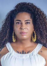 Foto oficial de Juhlia Santos