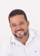 Foto oficial de Gilvan