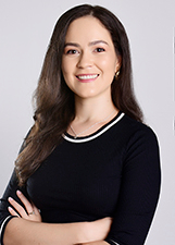 Foto oficial de Kacia Batista