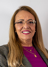 Foto oficial de Professora Adair