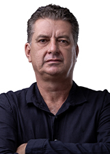 Foto oficial de Miro Falcão