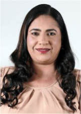 Foto oficial de Lia de Mazim