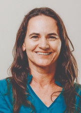 Foto oficial de Claudinha Santana