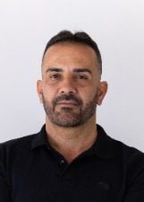 Foto oficial de Max Barrão