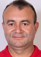 Foto oficial de Leone