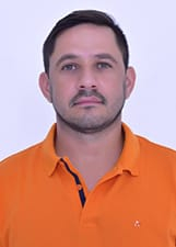 Foto oficial de Junior Dourado