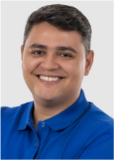 Foto oficial de Arnon Lustosa