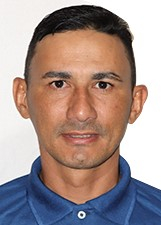 Foto oficial de Elton Aquino