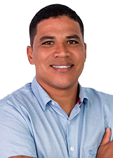 Foto oficial de Leo de Sueli