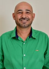 Foto oficial de Arnóbio