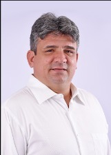 Foto oficial de Junior de Toquinho