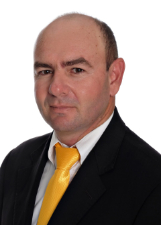 Foto oficial de Aluísio