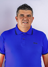 Foto oficial de Helio Moraes