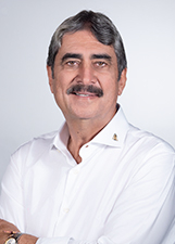 Foto oficial de Tom Maroja