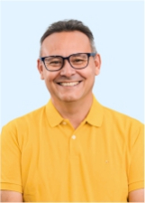 Foto oficial de João Cleber