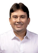 Foto oficial de Helder Carvalho