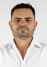 Foto oficial de Juliano Sombrero