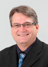 Foto oficial de Eli Stefanello