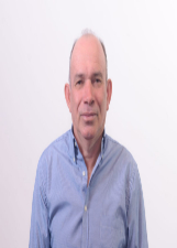 Foto oficial de Guto