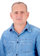 Foto oficial de Cesar de Bona