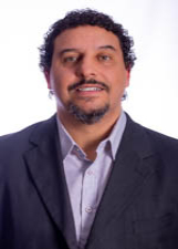 Foto oficial de Irineu Cruz