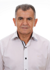 Foto oficial de Nestinho