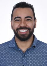 Foto oficial de Rafael Poly