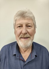 Foto oficial de Lari Hitz