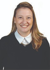 Foto oficial de Mara Fornazari Urbano
