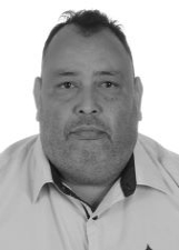 Foto oficial de Serjão