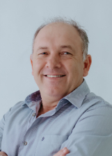 Foto oficial de Clovis Fernandes