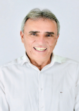 Foto oficial de Davi Veloso