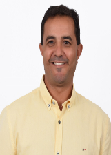 Foto oficial de Mandinho