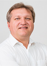 Foto oficial de Dinha Mororó