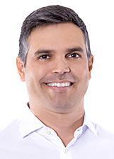 Foto oficial de Helinho Aragão