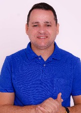 Foto oficial de Edson do Cosmético