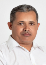 Foto oficial de Isaias