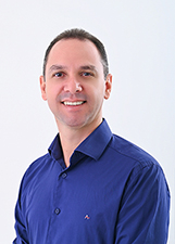 Foto oficial de Dr Elton Martins