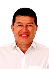 Foto oficial de Tiaguinho