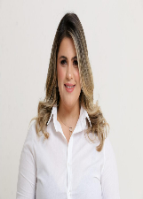 Foto oficial de Carol Assunção