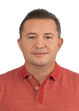 Foto oficial de Cezar de Preto