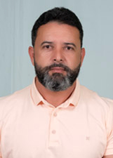 Foto oficial de Claudelino