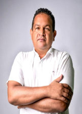Foto oficial de Bebe Água
