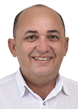 Foto oficial de Pitomba