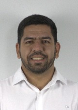 Foto oficial de Arthur Tenório