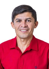 Foto oficial de Nilton de Zé Gazé