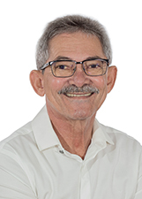 Foto oficial de Carlos Amorim